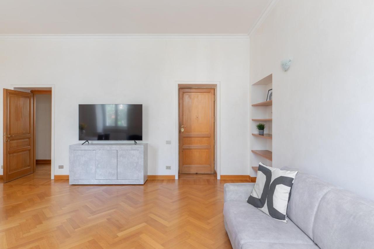 Iflat Synagogue At Your Feet Rome Buitenkant foto